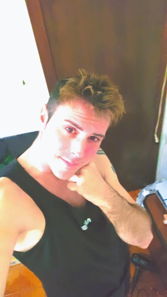 642423419: Chico busca chica en Valencia