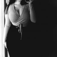 742037948: Chica busca chico en Madrid