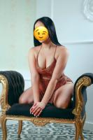 637165198: Chica busca chico en Barcelona
