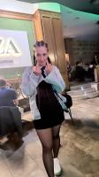 678360519: Chica busca chico en Pontevedra