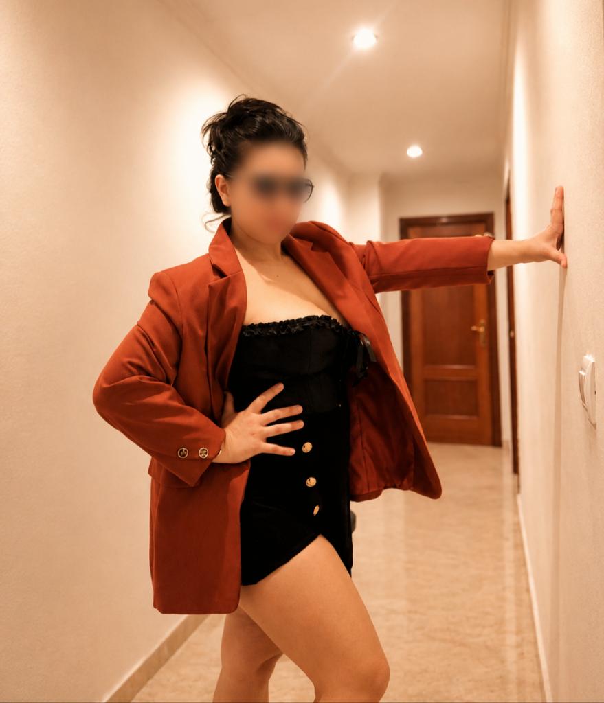 Chica busca chico en Sevilla: 