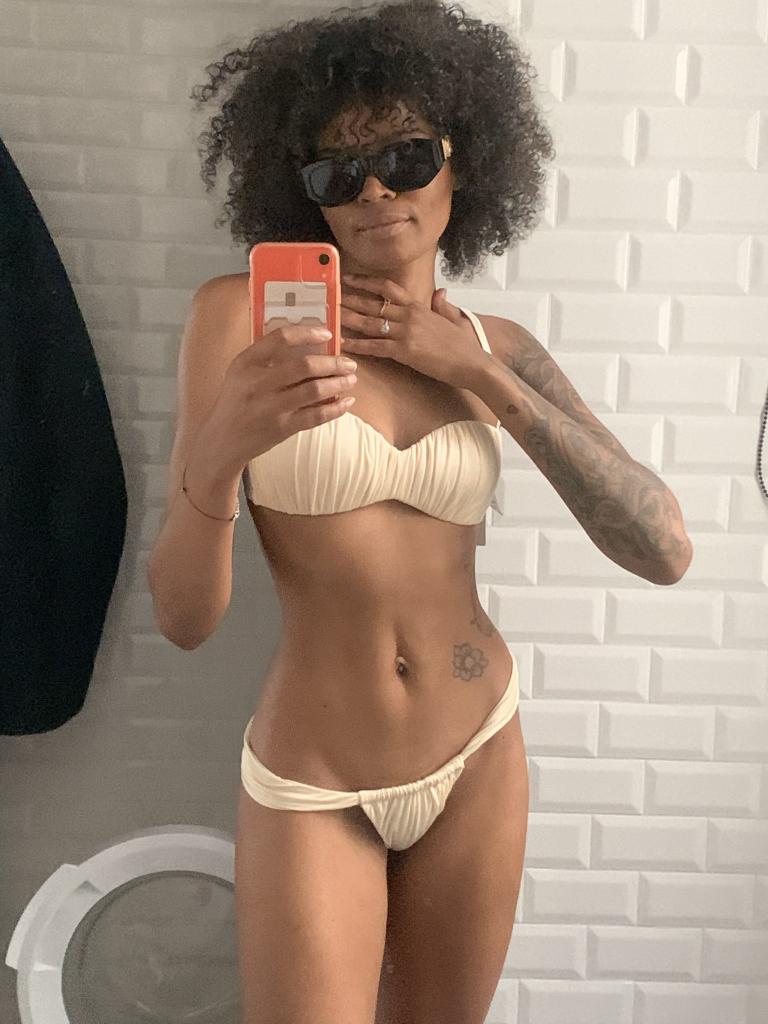 657356510: Chica busca chico en Barcelona