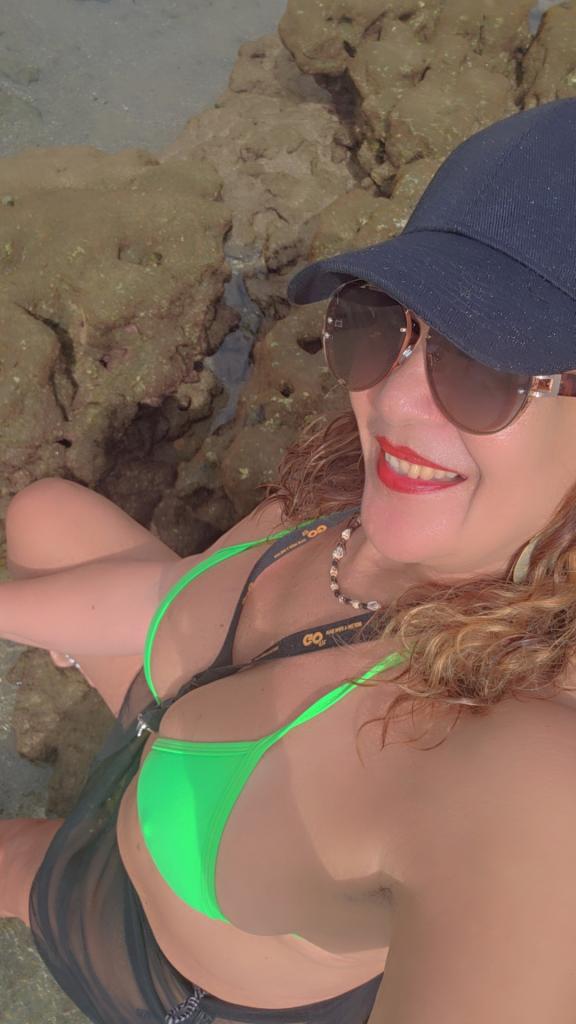 Chica busca chico en Tenerife: 