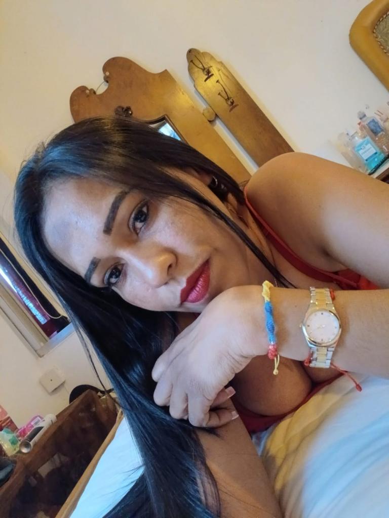 Chica busca chico en Pontevedra: 