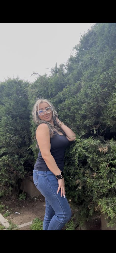Chica busca chico en Lérida: 