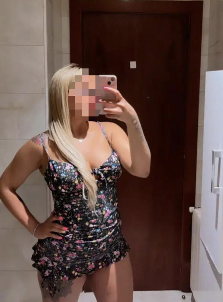 Chica busca chico en Cádiz: 