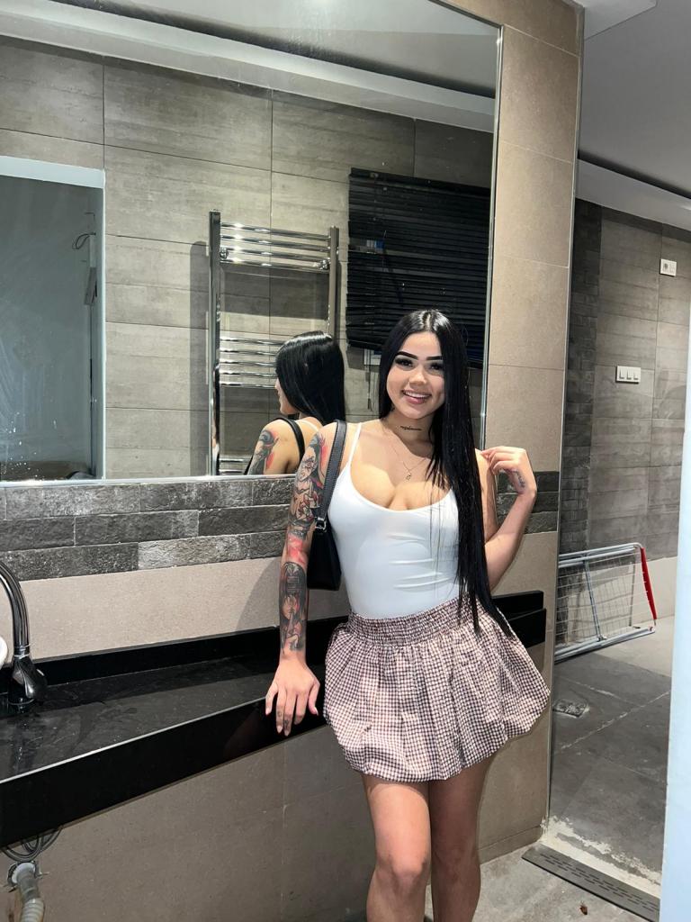 Chica busca chico en Jaén: 