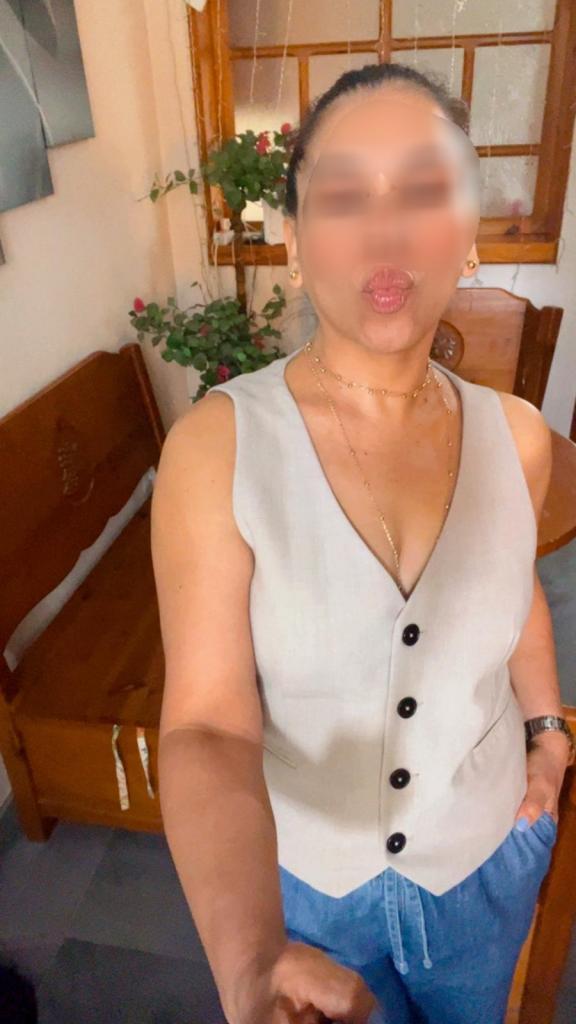 Chica busca chico en Sevilla: 