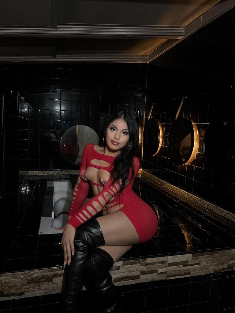 610638916: Transexual en Barcelona