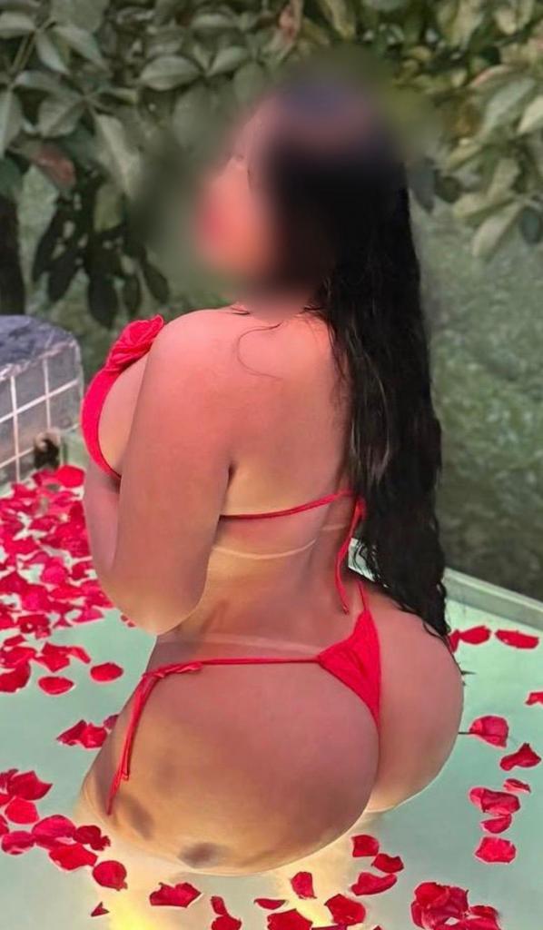 Chica busca chico en Tenerife: 