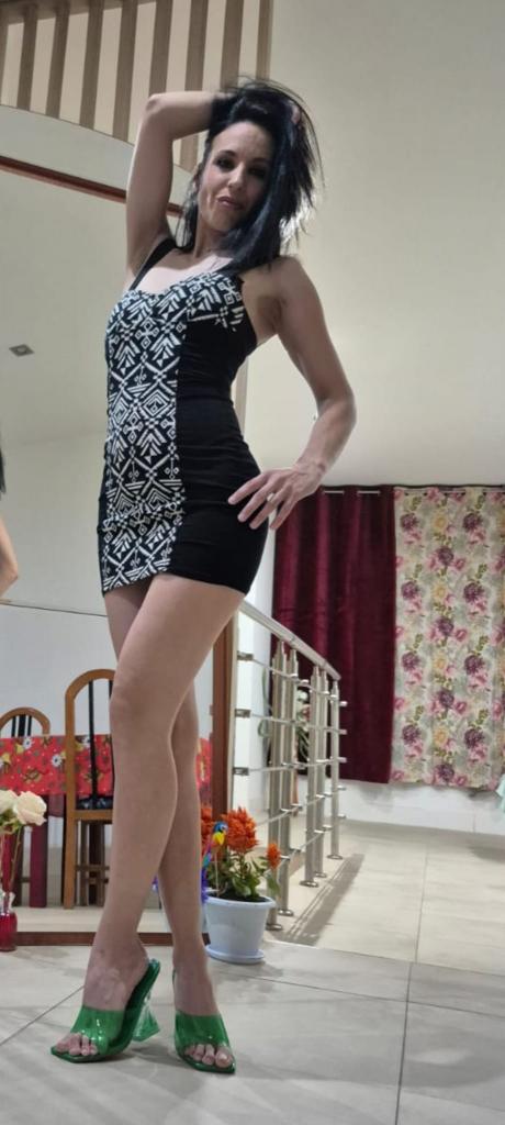 Chica busca chico en Sevilla: Chica busca chico
