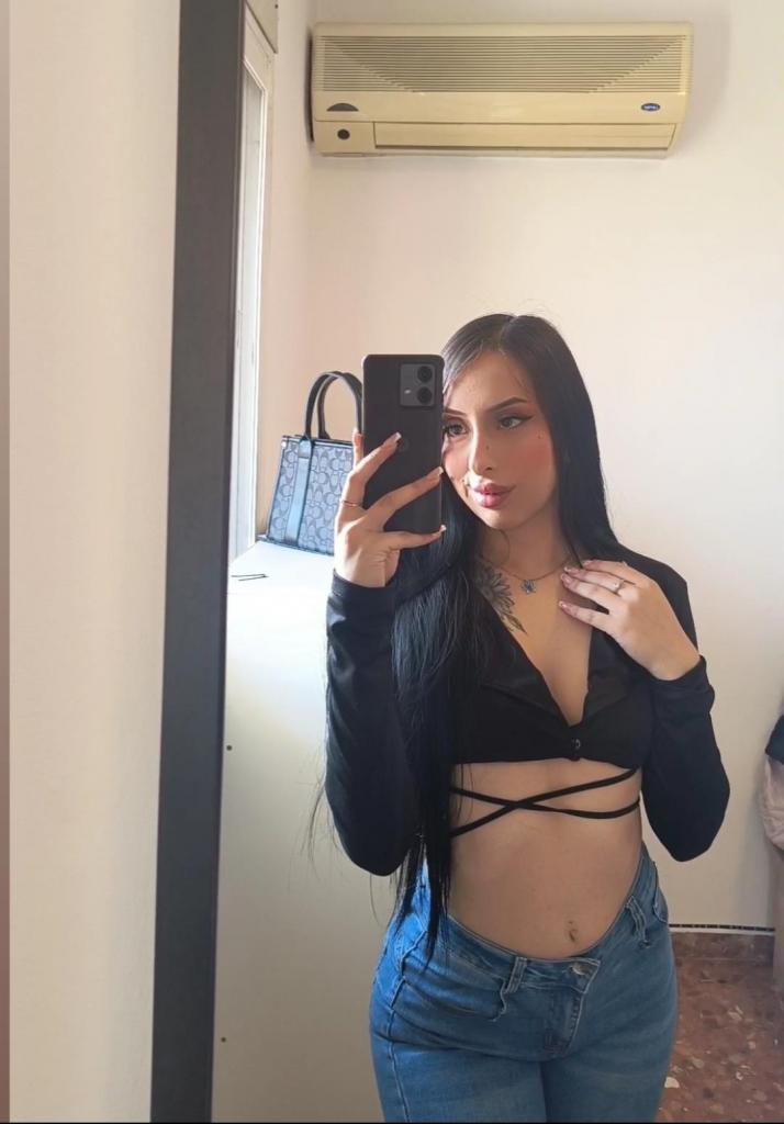 613456279: Chica busca chico en Alicante