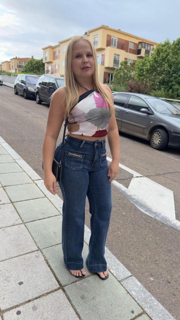 641645470: Chica busca chico en Sevilla