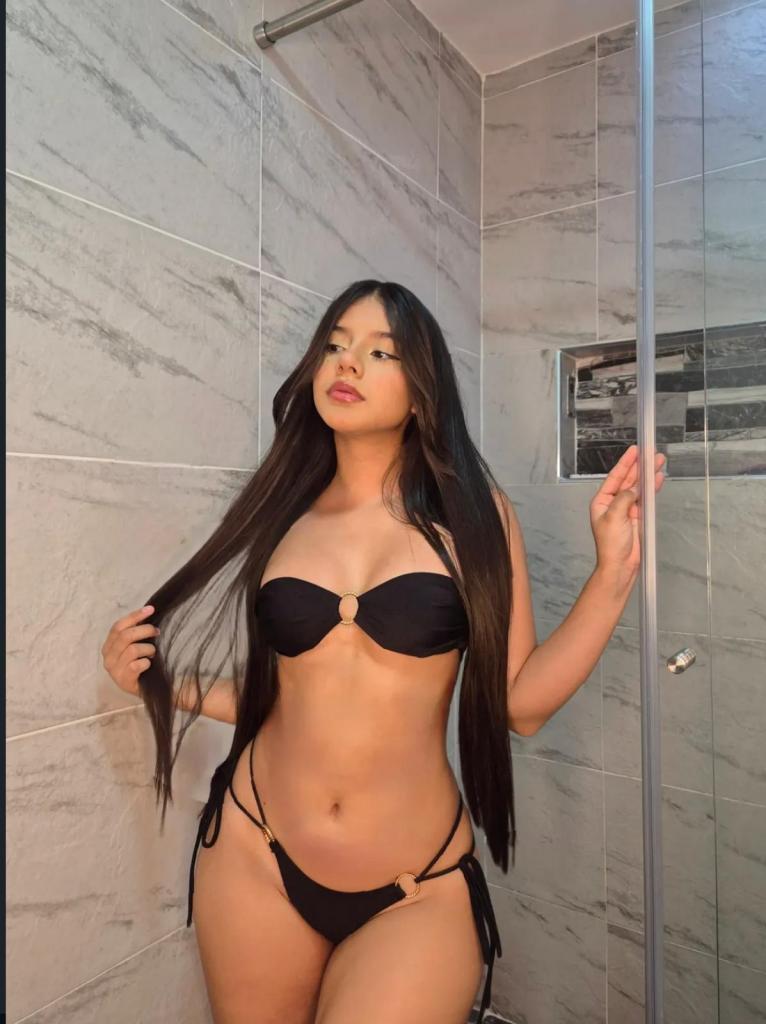 677950156: Chica busca chico en Las Palmas