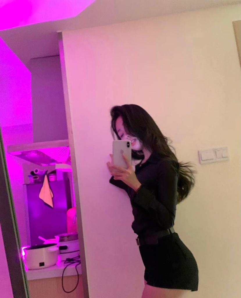 688539558: Chica busca chico en Madrid