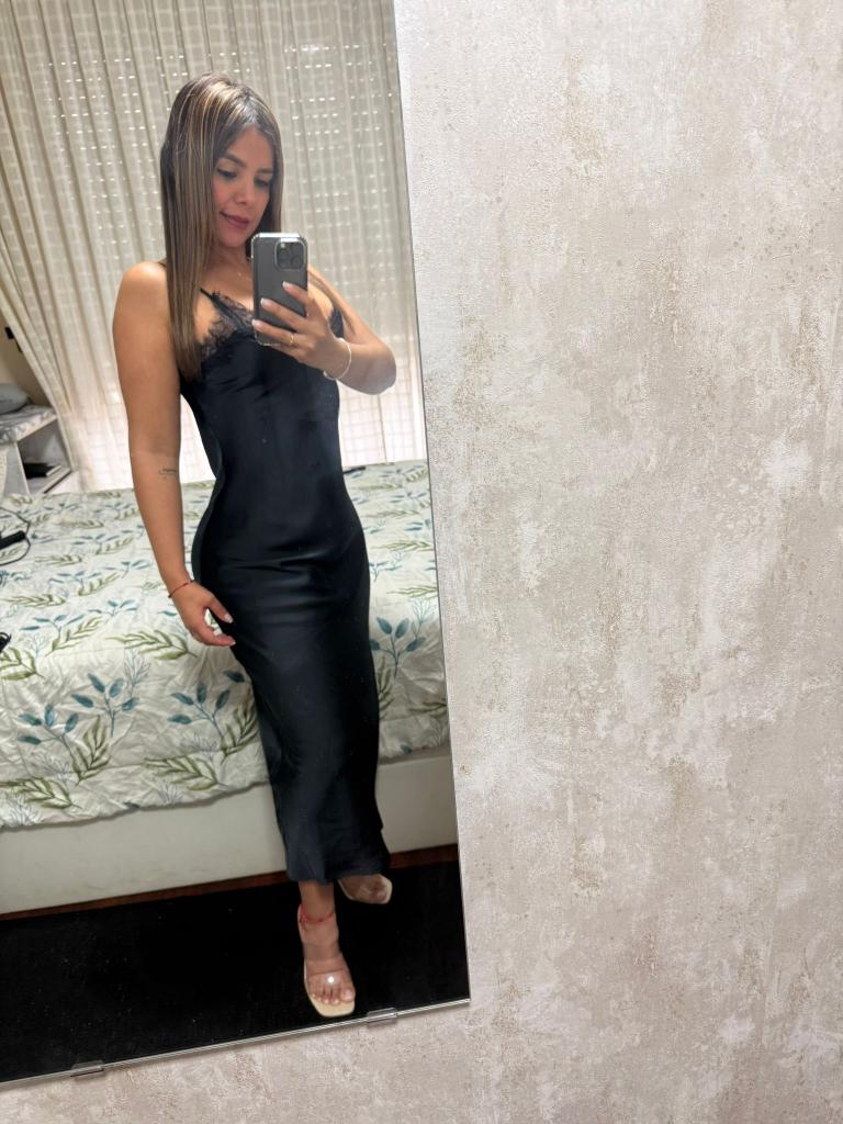 692835643: Chica busca chico en Cantabria