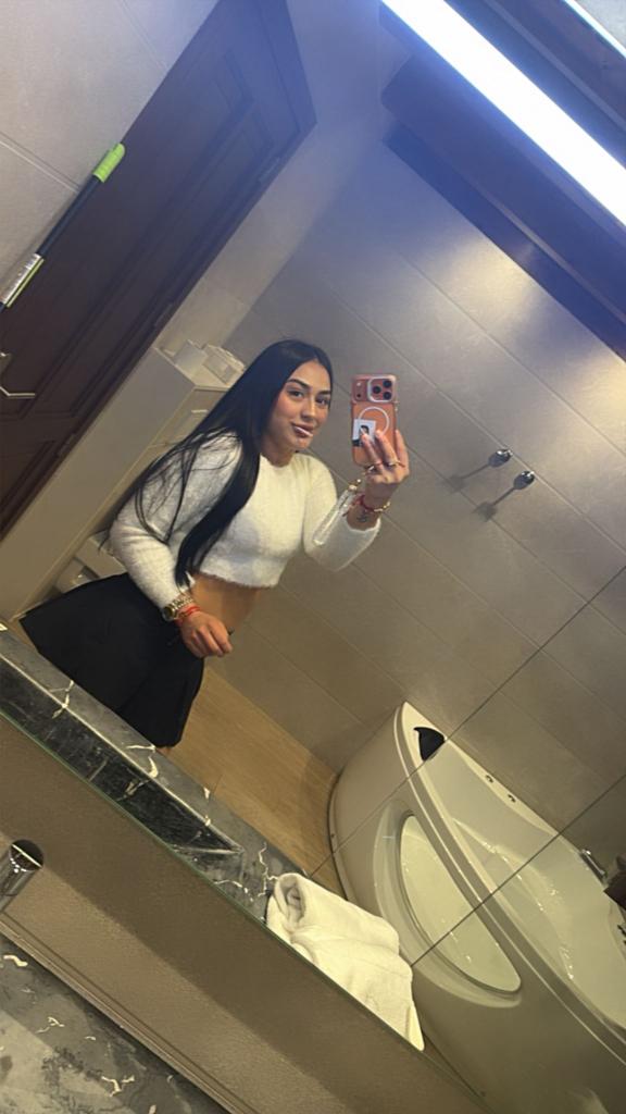 Chica busca chico en Mallorca: 