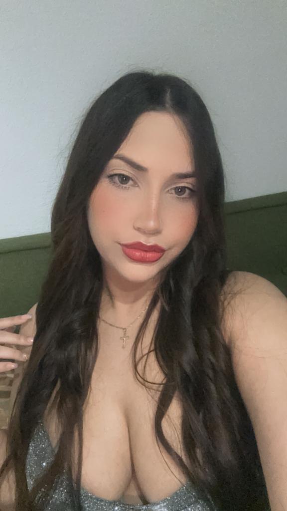 641877976: Chica busca chico en Navarra