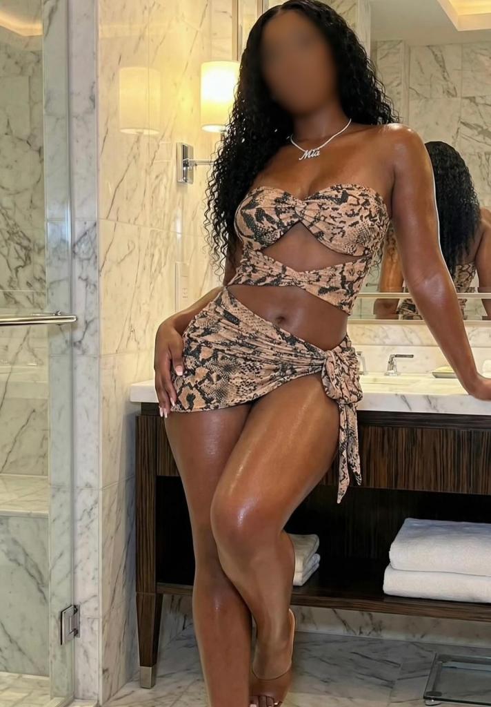 Chica busca chico en Sevilla: 
