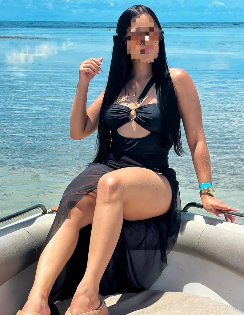 637289608: Chica busca chico en Tarragona