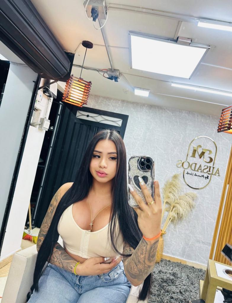 Chica busca chico en Sevilla: 