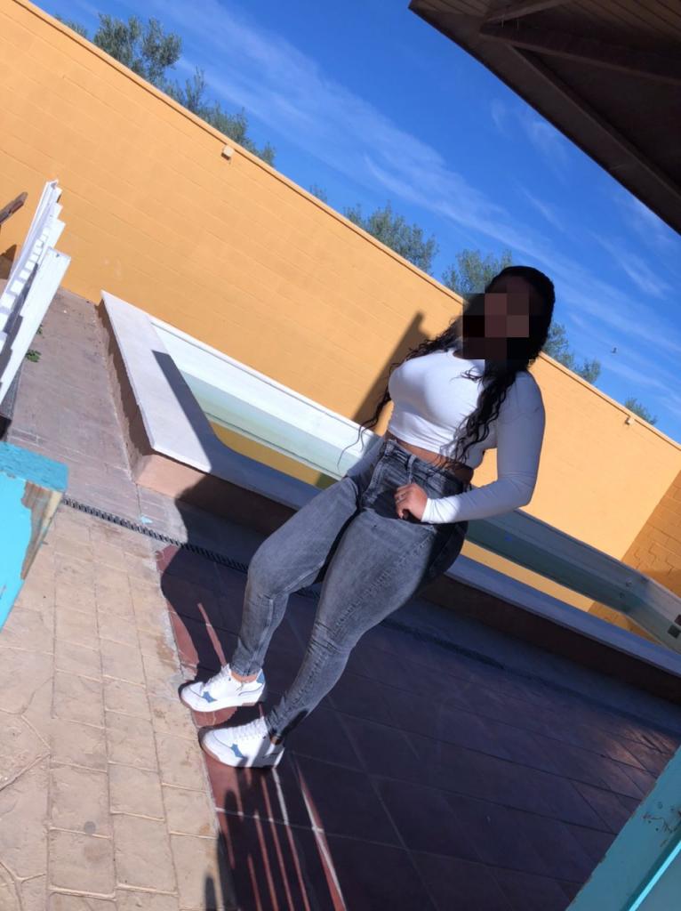 Chica busca chico en Ceuta: 