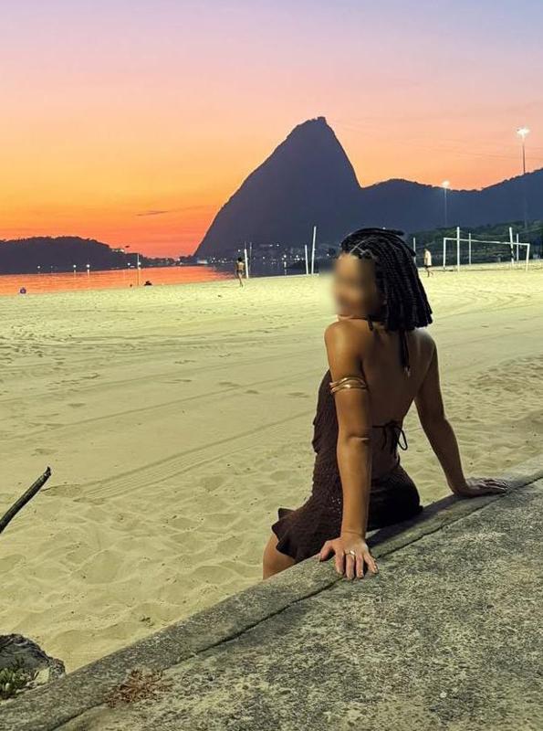 663195950: Chica busca chico en Tarragona