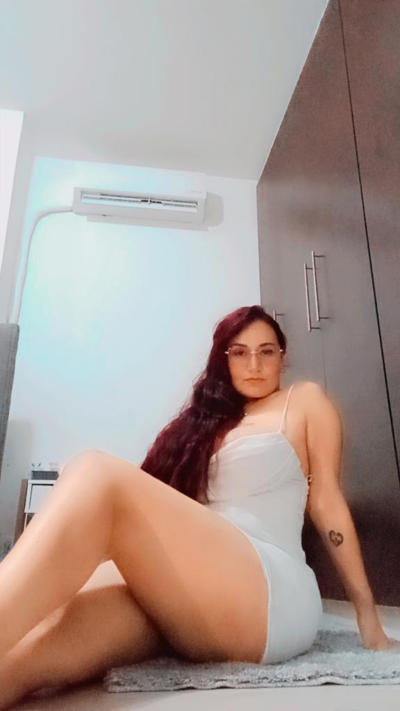 Chica busca chico en Málaga: Chica busca chico
