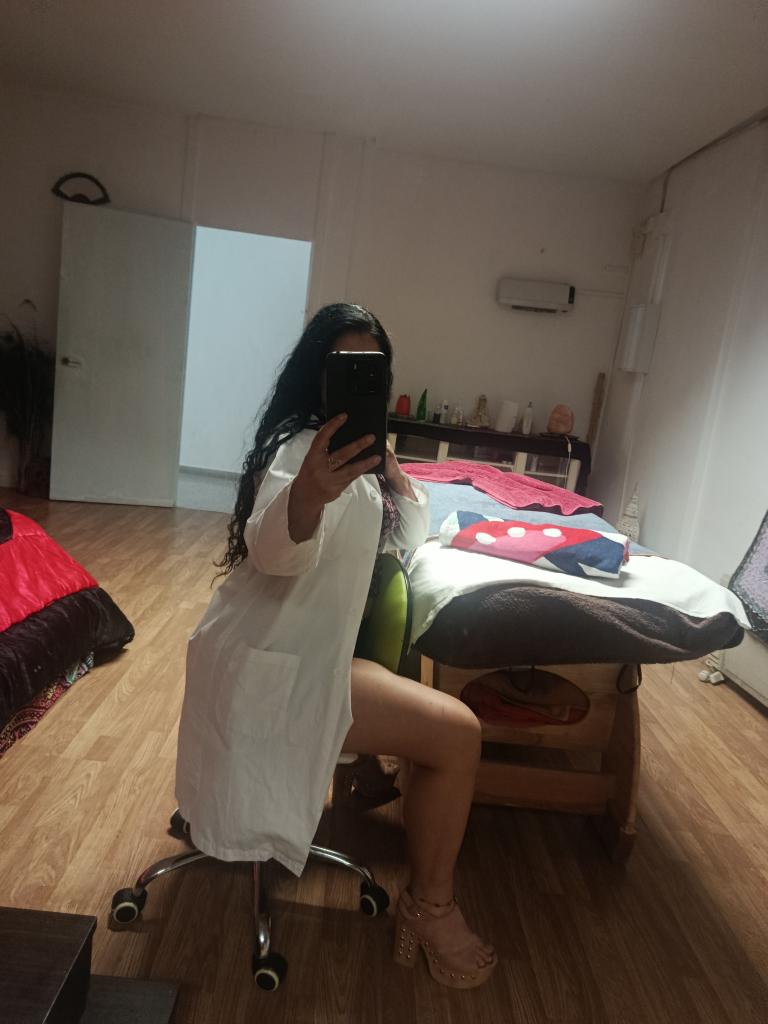 Chica busca chico en Sevilla: 