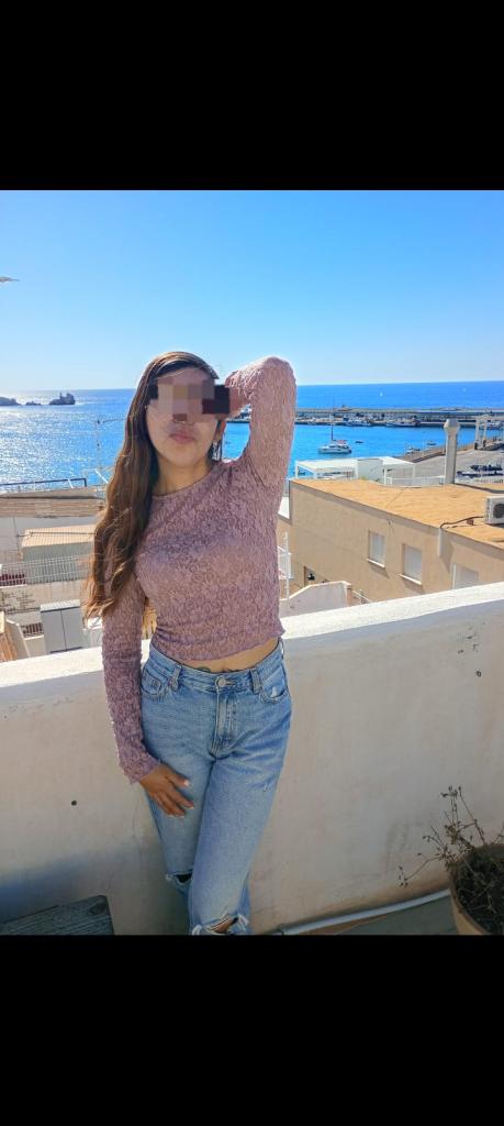 Chica busca chico en Almería: 