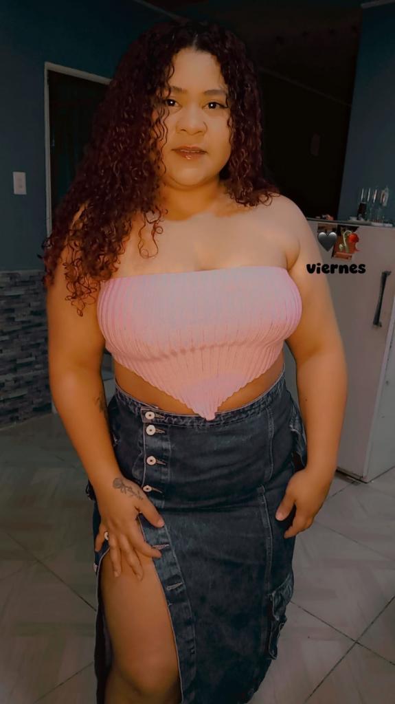 613757804: Chica busca chico en Madrid