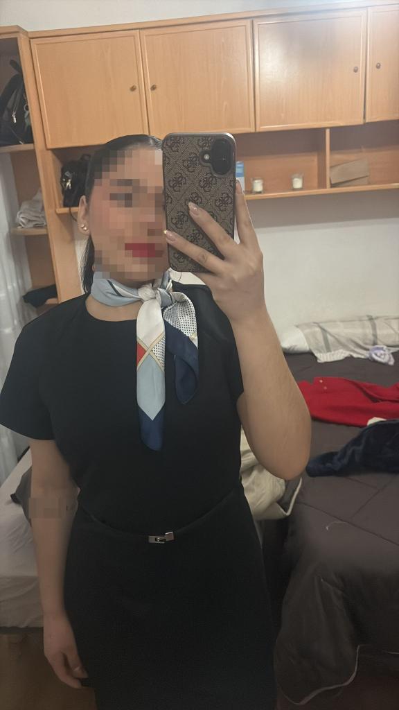663114961: Chica busca chico en Barcelona