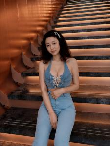 658550941: Chica busca chico en Madrid