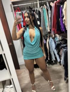 664708104: Chica busca chico en Sevilla