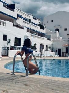 697252808: Chica busca chico en Zaragoza