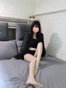688165227: Chica busca chico en Barcelona