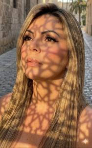 663086139: Chica busca chico en La Coruña