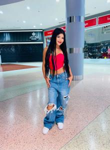 692893964: Chica busca chico en Tarragona