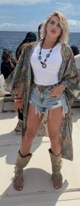 607212118: Transexual en Cádiz