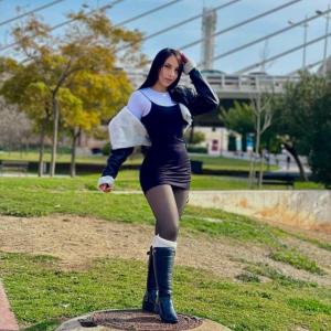 613456279: Chica busca chico en Alicante