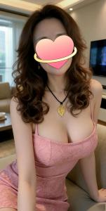627796445: Chica busca chico en Barcelona
