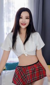 661124650: Chica busca chico en Barcelona
