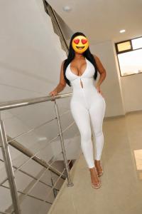 677421747: Chica busca chico en Lérida
