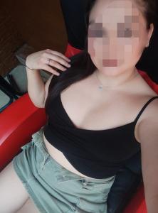 613806270: Chica busca chico en Madrid