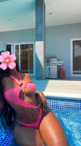 625935305: Chica busca chico en Cáceres
