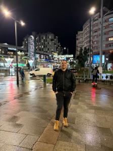 614249986: Chico busca chica en Lugo