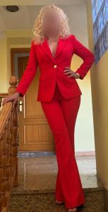 910707318: Chica busca chico en Madrid