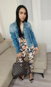 603548786: Chica busca chico en Granada
