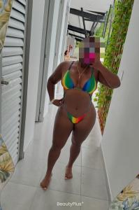 642667131: Chica busca chico en Almería