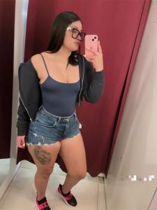 678738748: Chica busca chico en Málaga